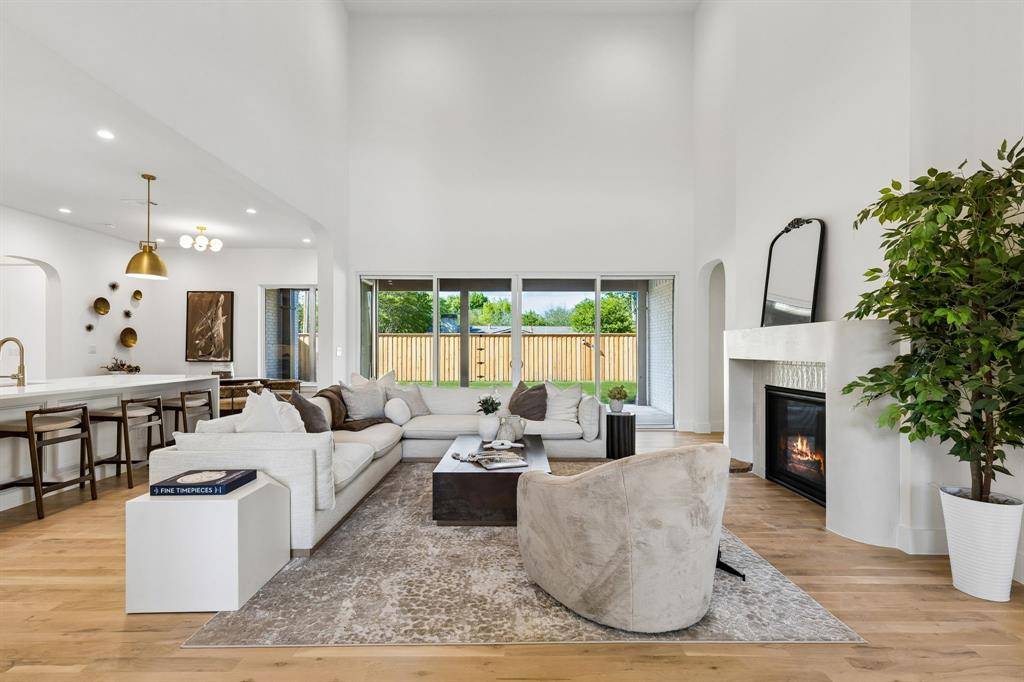 3129 Saint Croix Drive, Dallas, TX 75229