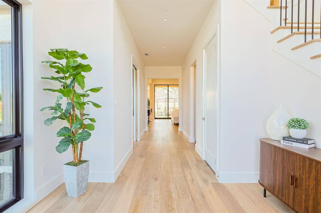 2941 Kosse Court, Grapevine, TX 76051