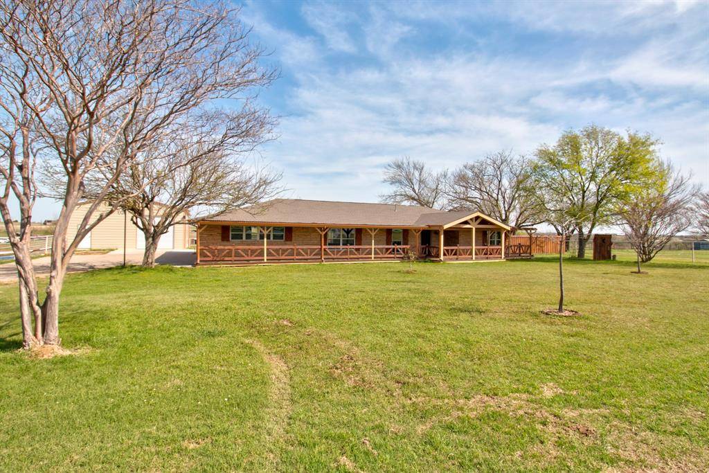 3884 E Lois Road, Sanger, TX 76266