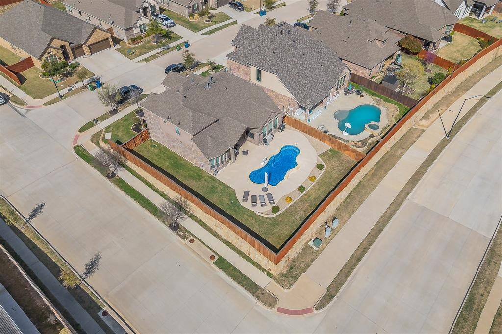 200 Welch Folly Lane, Aledo, TX 76008