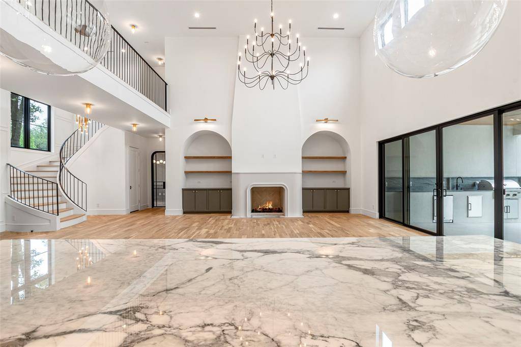 5510 Del Roy Drive, Dallas, TX 75230