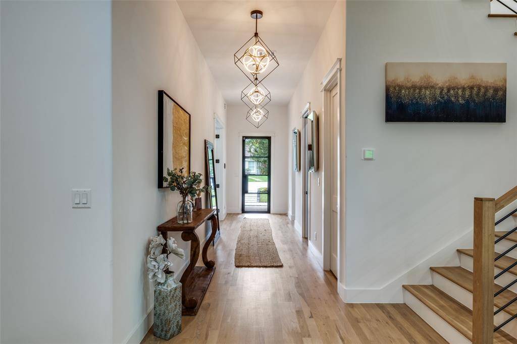 5940 Bryan Parkway, Dallas, TX 75206