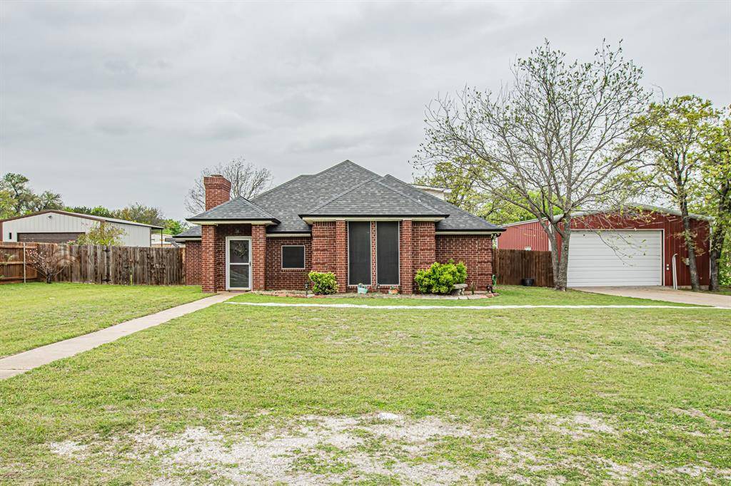 614 Overhill Road, Granbury, TX 76048