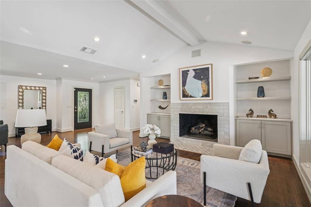 5818 Gramercy Place, Dallas, TX 75230