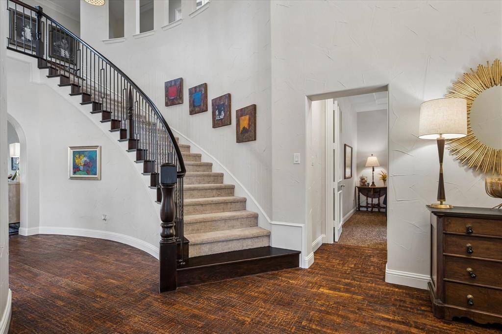 2378 King Arthur Boulevard, Lewisville, TX 75056