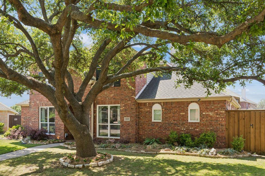8410 Lexington Court, Rowlett, TX 75089