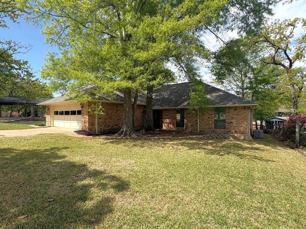 27 Sundown Trail, Star Harbor, TX 75148