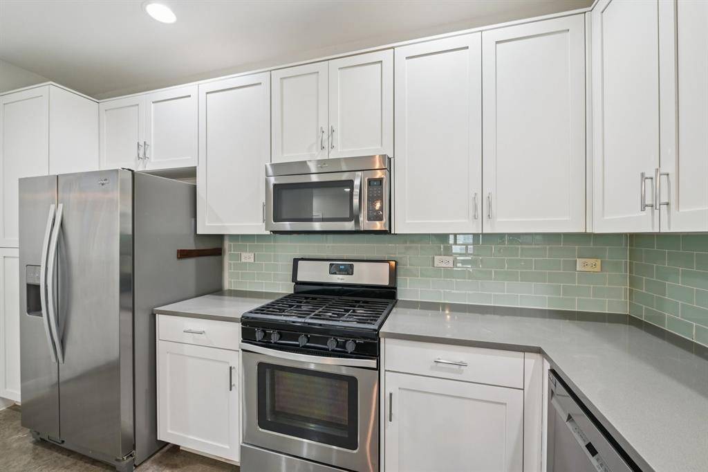 656 Bishop Heights Lane, Dallas, TX 75208