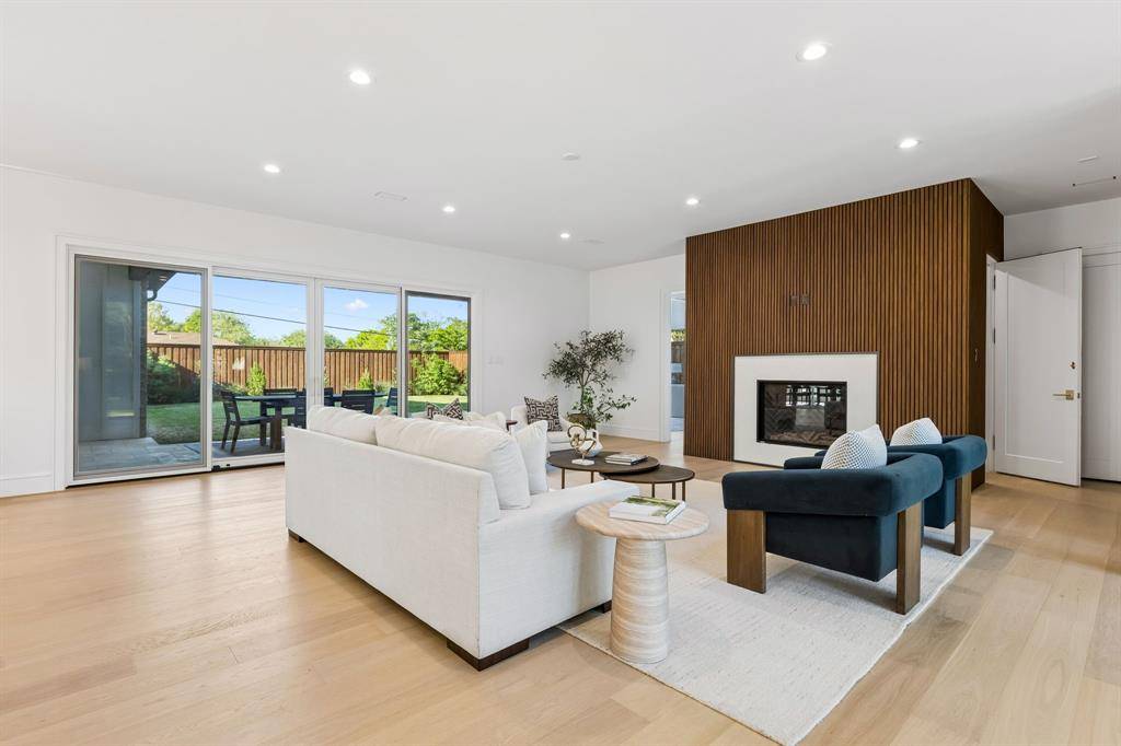 6215 Lafayette, Dallas, TX 75230