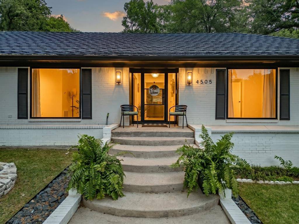 4505 Woodland Park Boulevard, Arlington, TX 76013