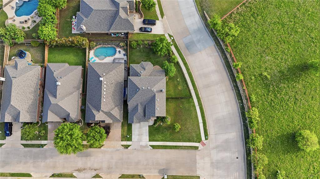 4500 Lakeside Hollow Street, Fort Worth, TX 76262