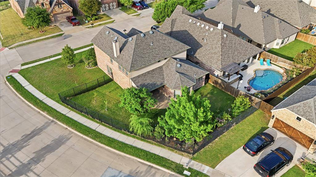 4500 Lakeside Hollow Street, Fort Worth, TX 76262