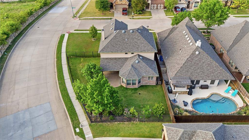 4500 Lakeside Hollow Street, Fort Worth, TX 76262