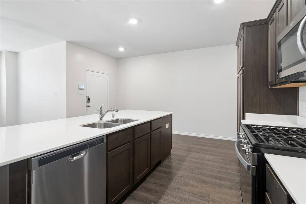 2041 Juniper Pass Way, Mesquite, TX 75149