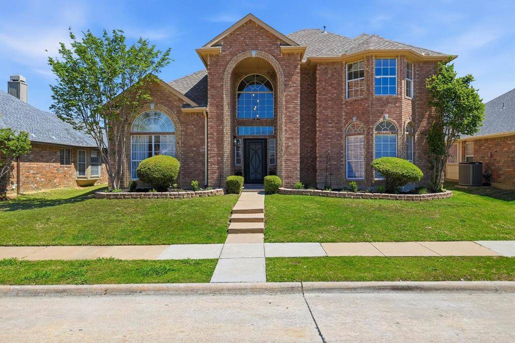 5028 Lake Vista Drive, The Colony, TX 75056