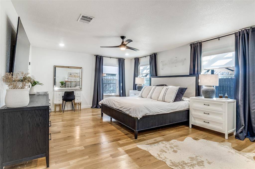 2808 Sharpview Lane, Dallas, TX 75228