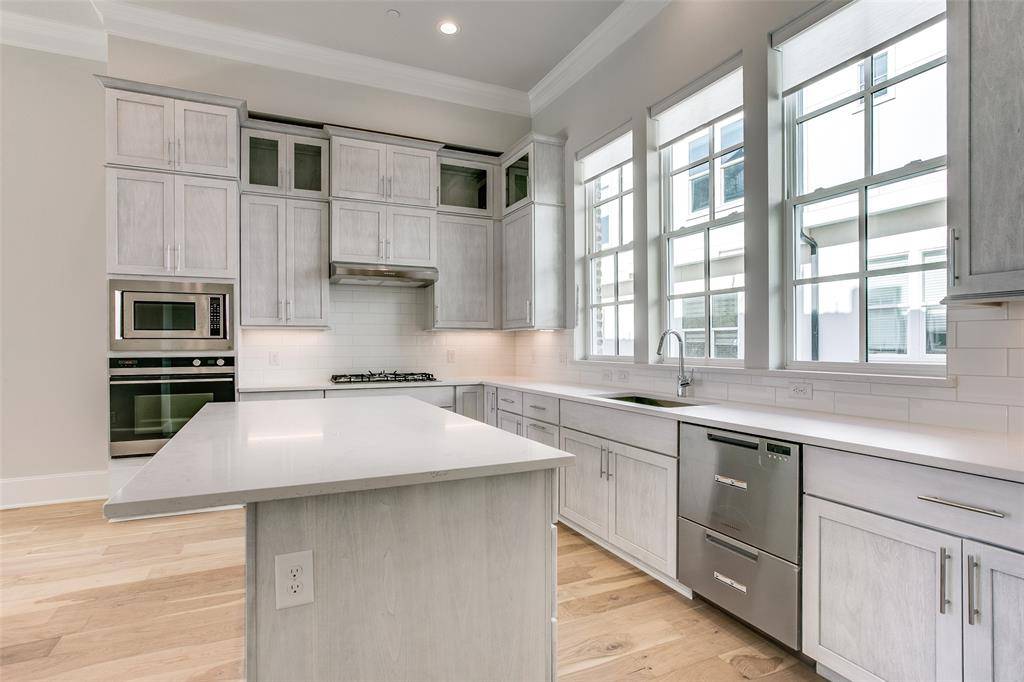 4645 New Water Lane, Dallas, TX 75219