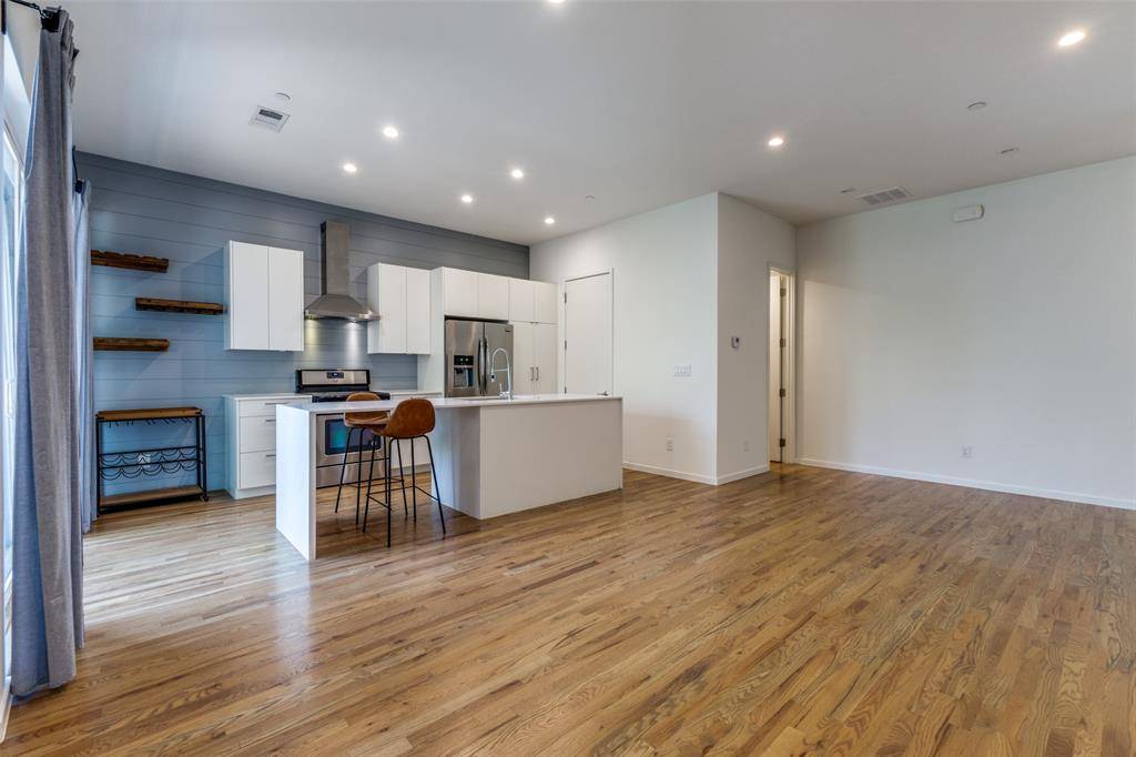 3816 San Jacinto Street #309, Dallas, TX 75204