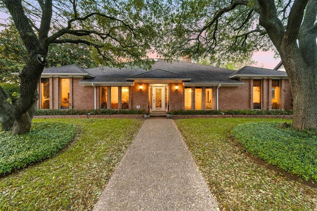9401 Shady Valley Drive, Dallas, TX 75238