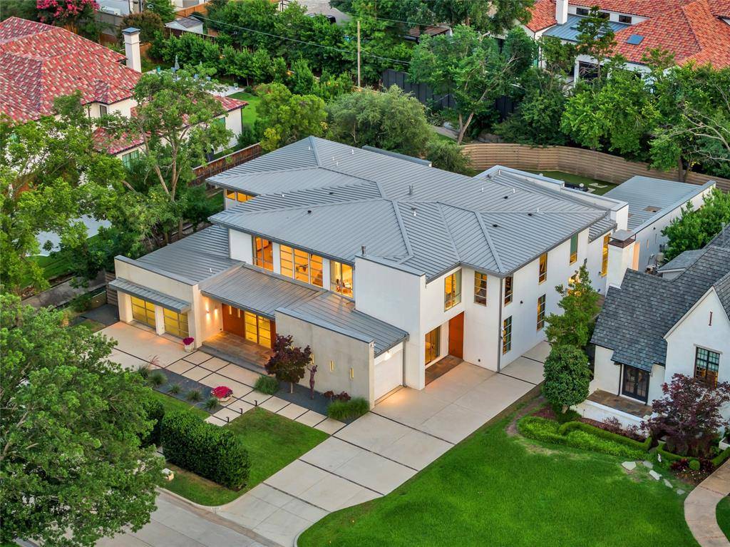 6446 Prestonshire Lane, Dallas, TX 75225