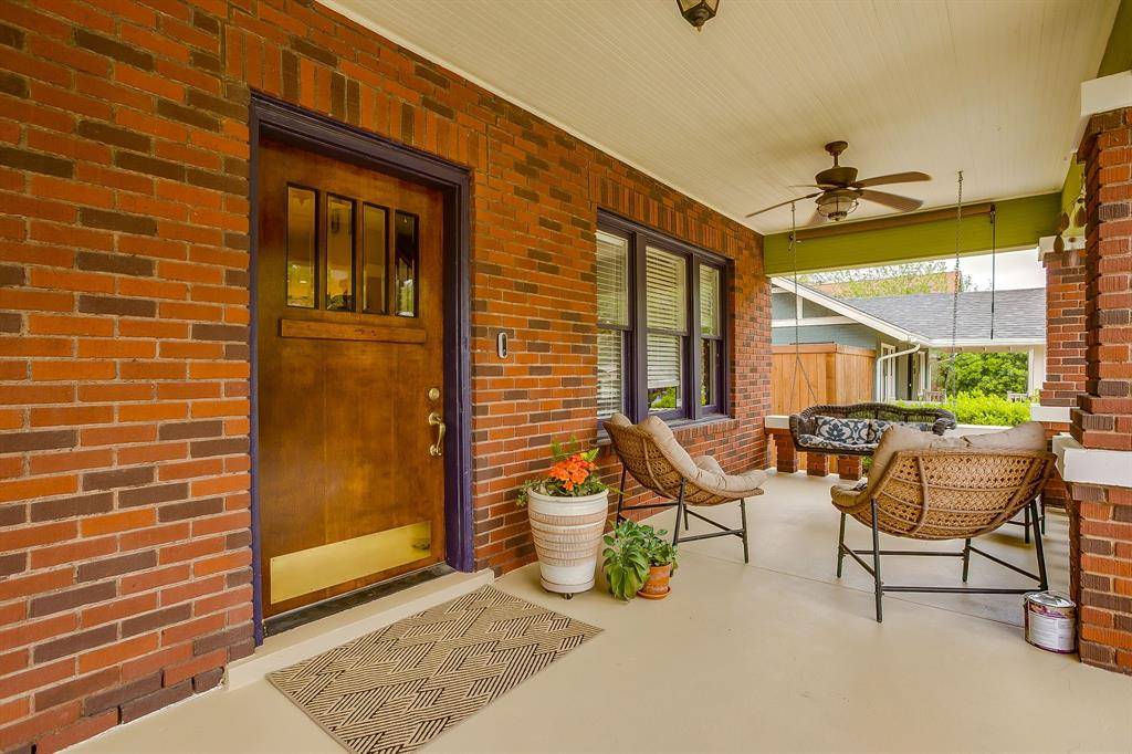 2309 Mistletoe Avenue, Fort Worth, TX 76110