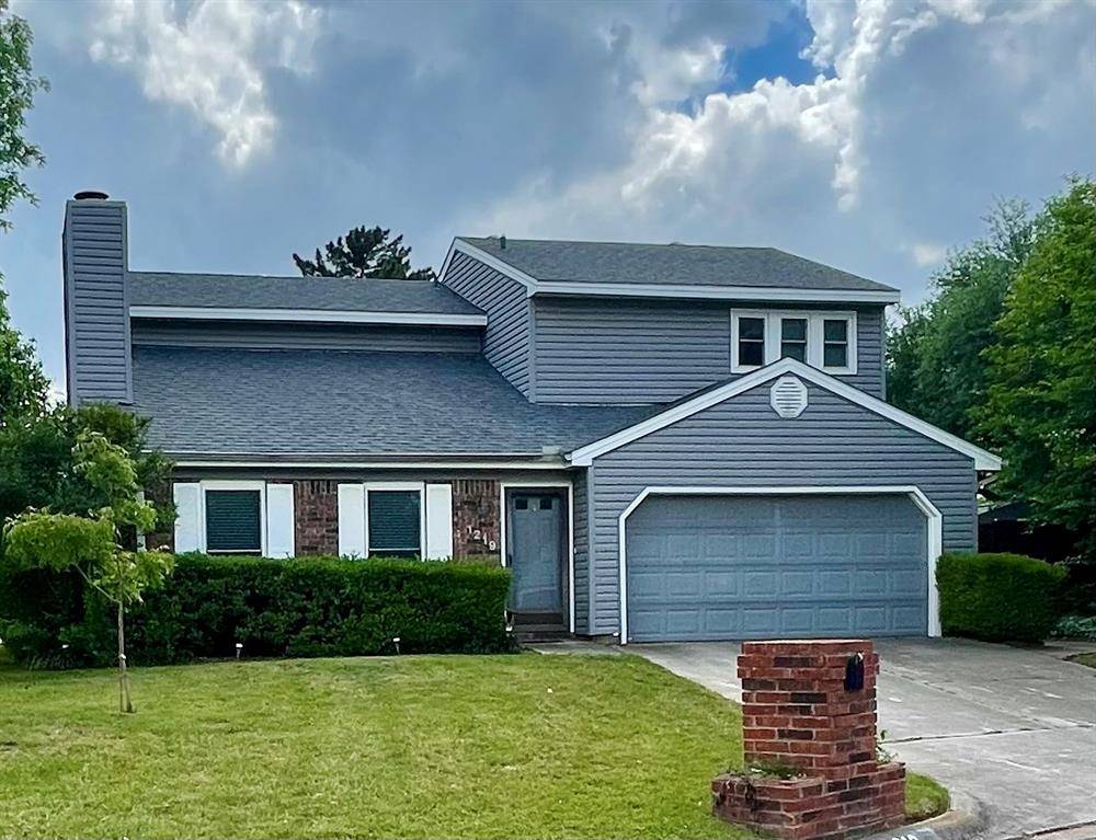 1219 Brian Court, Grapevine, TX 76051