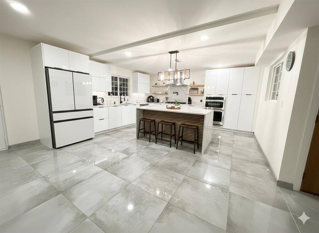 5912 Harvest Hill Road, Dallas, TX 75230