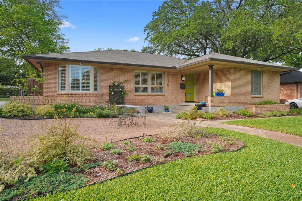6275 Saratoga Circle, Dallas, TX 75214