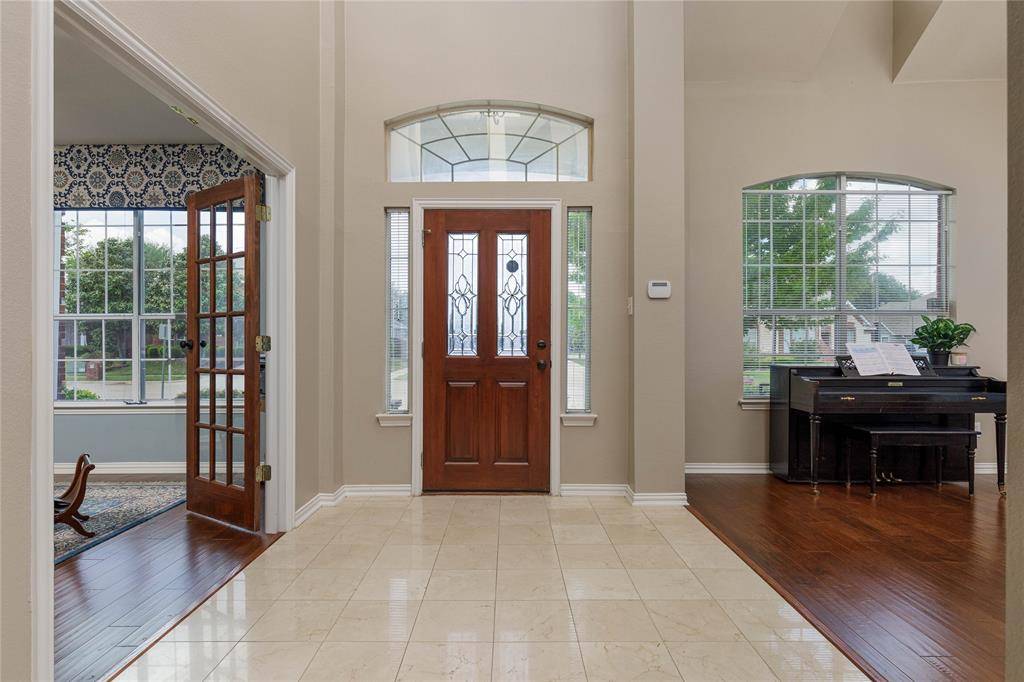 1506 Turning Leaf Lane, Garland, TX 75040