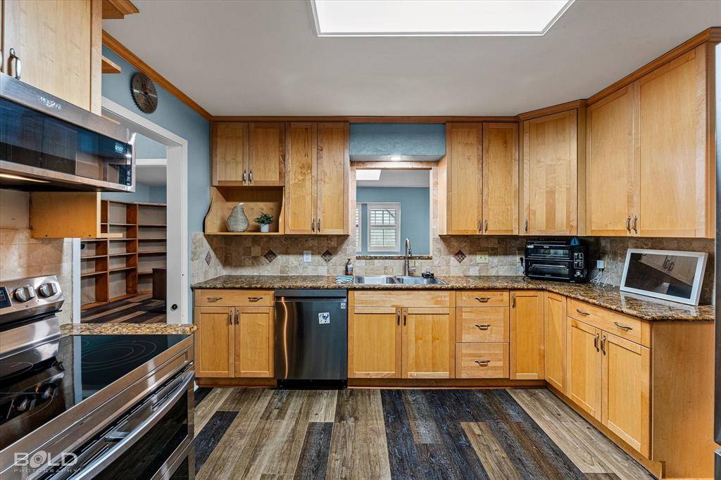 2014 Landau Lane, Bossier City, LA 71111