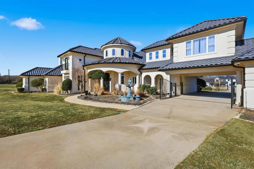 811 Noble Champions Way, Bartonville, TX 76226