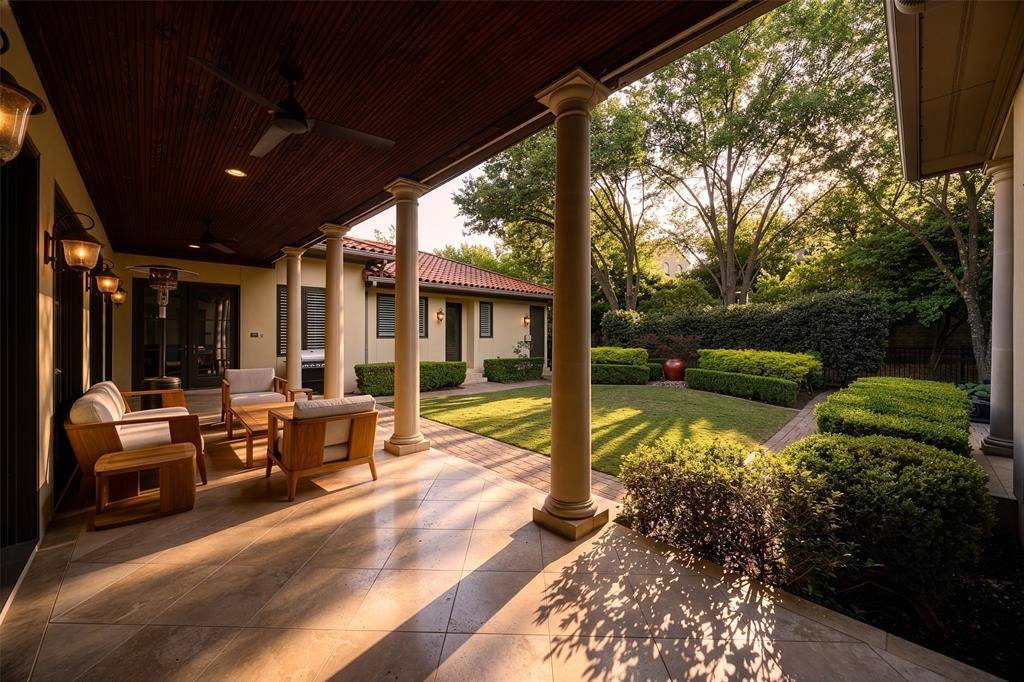 504 Byron Court, Irving, TX 75038