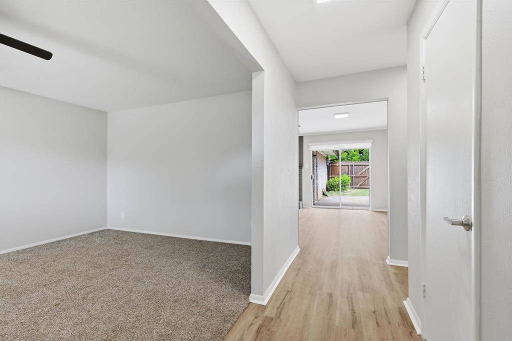 713 Waggoner Drive, Arlington, TX 76013