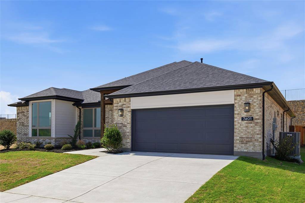 7401 Harrier Street, Fort Worth, TX 76179