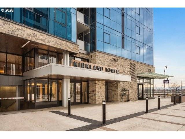 590 WATERFRONT WAY #901, Vancouver, WA 98660