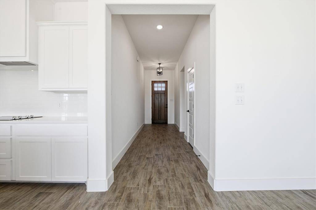 112 Cattleman Drive, Poolville, TX 76487