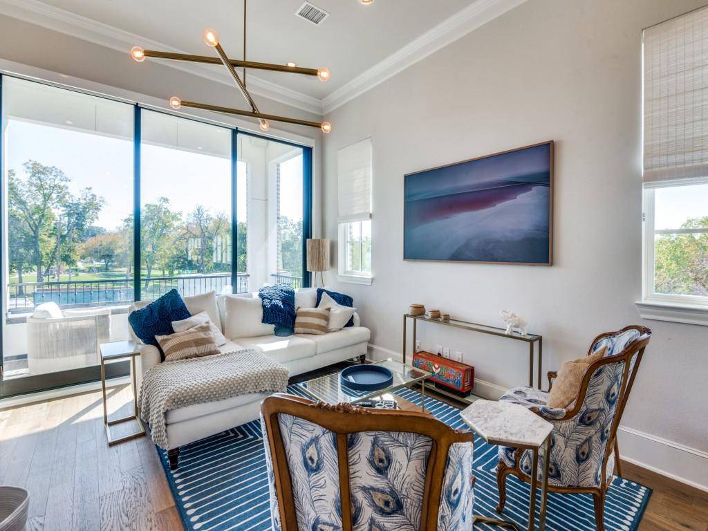 2114 Wenge Lane, Dallas, TX 75219