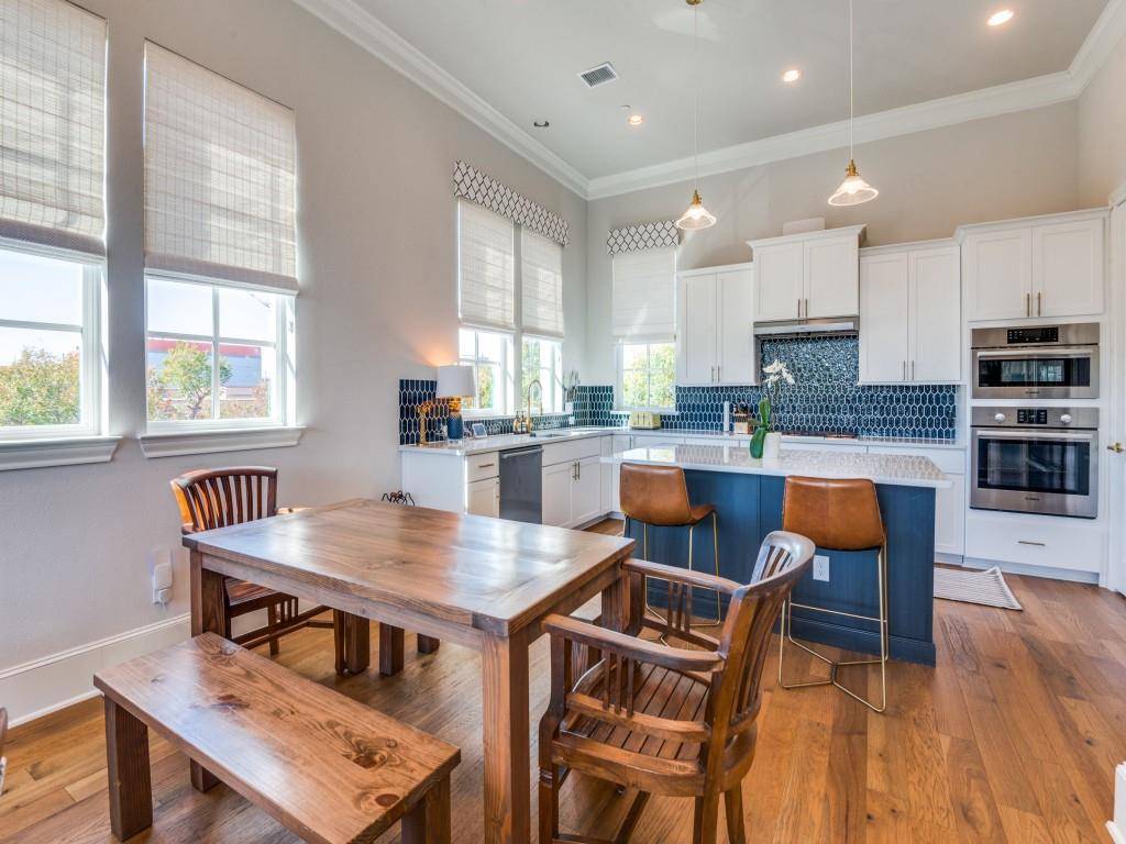 2114 Wenge Lane, Dallas, TX 75219