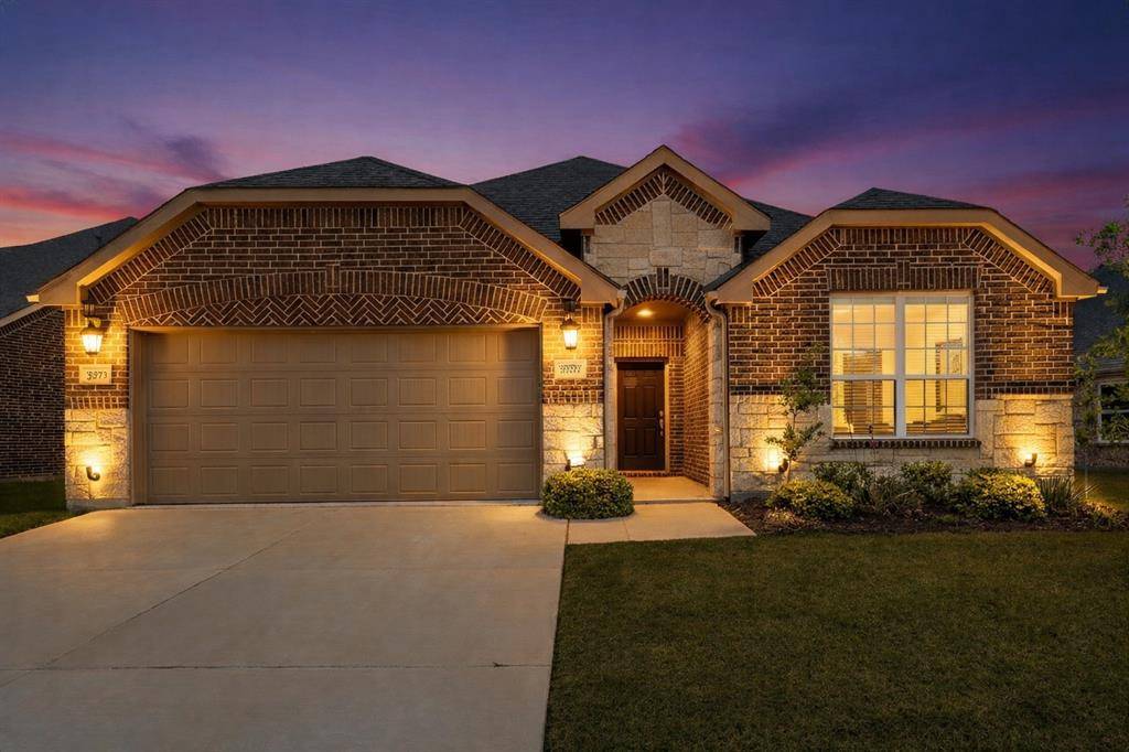 5920 Iron Creek Road, Fort Worth, TX 76137