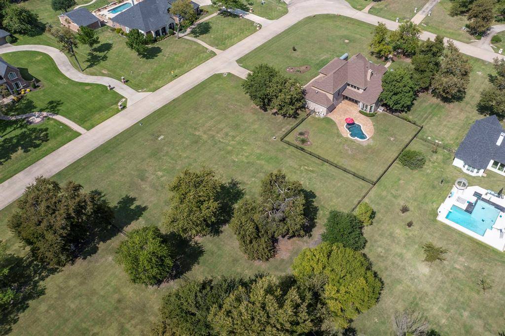 1000 Saddlebrook Drive, Lucas, TX 75002