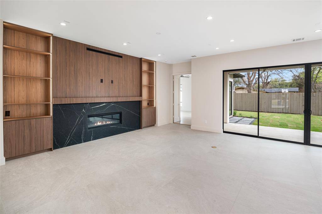 3262 Saint Croix Drive, Dallas, TX 75229