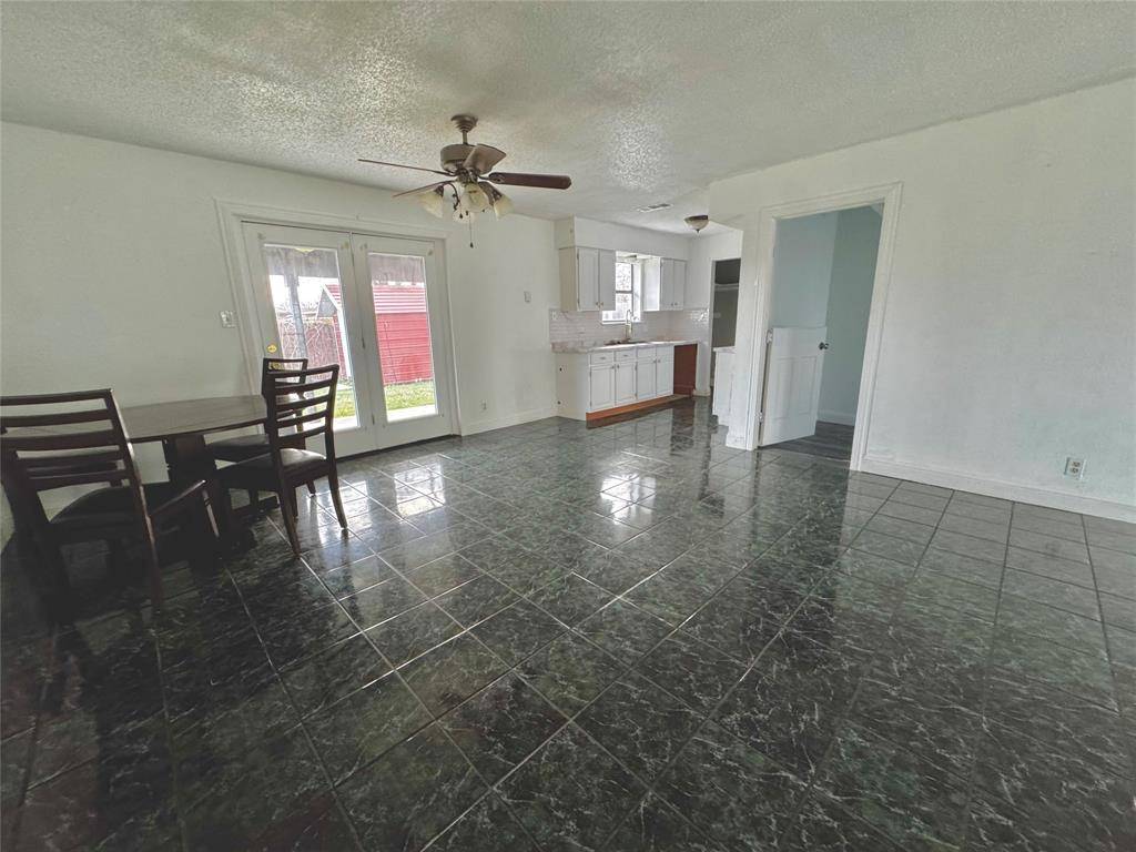 817 Loganwood Drive, Royse City, TX 75189