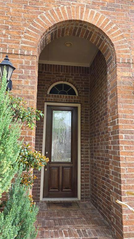 2294 Wind Meadow Lane, Lewisville, TX 75056