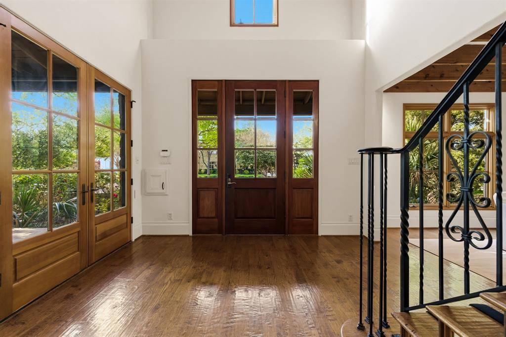 6215 Rex Drive, Dallas, TX 75230