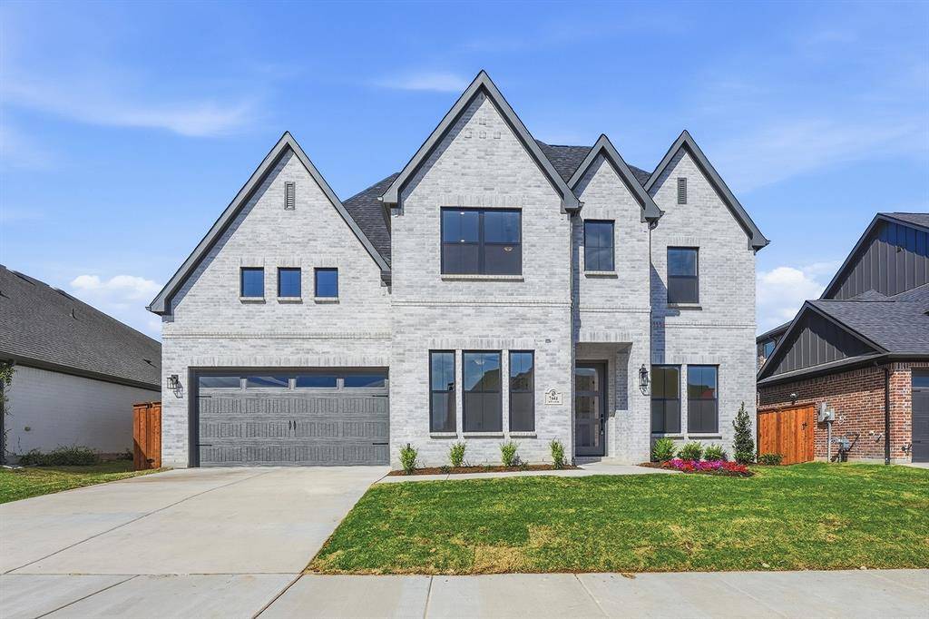 7444 Pondview Lane, Fort Worth, TX 76123