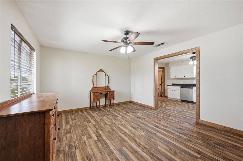 29361 US Highway 82, Whitesboro, TX 76273