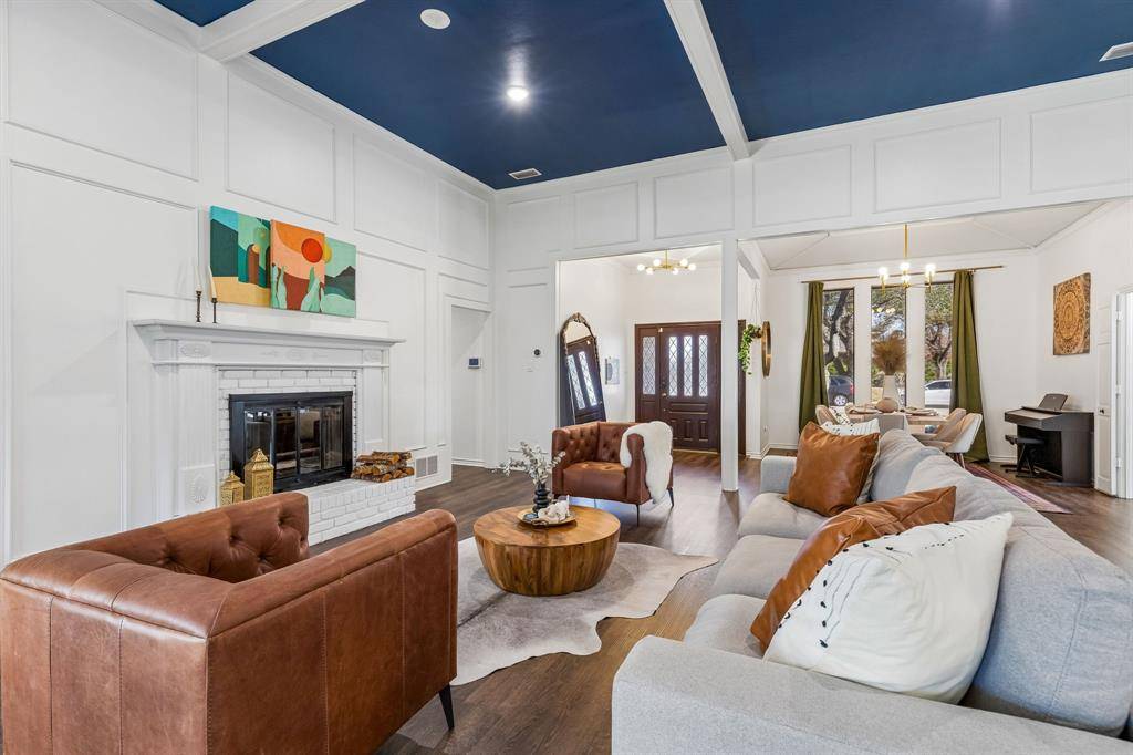 7166 Teresita Trail, Dallas, TX 75227