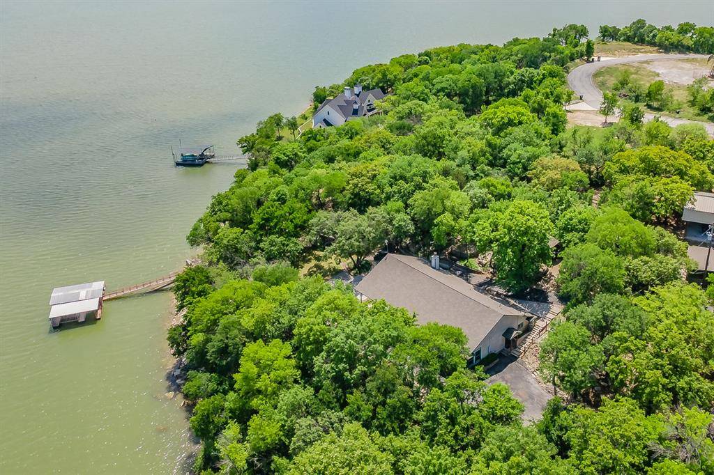 491 Cozy Cove Court, Chico, TX 76431