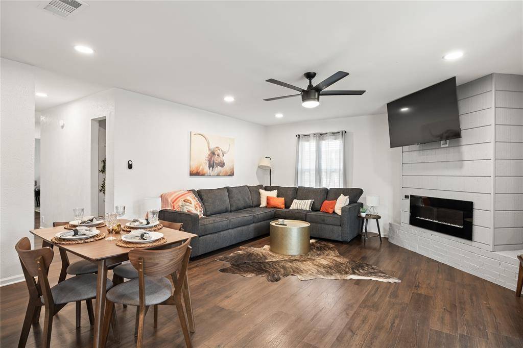 1201 S Rusk Street, Weatherford, TX 76086