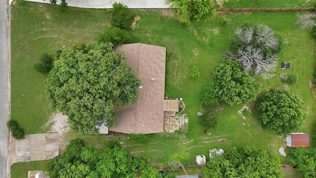 1202 Peggy Lane, Kennedale, TX 76060